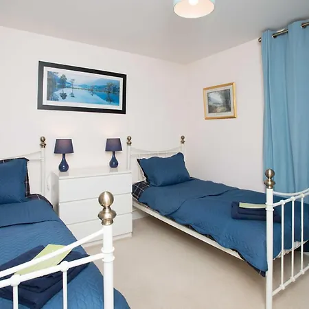 Lovely 2 Bedroom Apt In Ballater On The River Dee Exterior photo